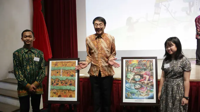 Dua Anak Indonesia Menang Lomba Lukis di Jepang