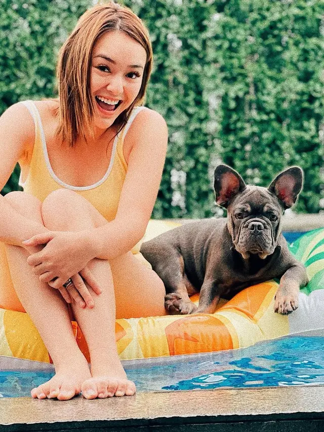 Gaya Amanda Manopo Saat Berolahraga (foto: instagram/@amandamanopo)