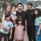 6 Momen Kedekatan Anji dengan Dimas Akira Suami Sheila Marcia, Bareng Urus Leticia (sumber: Instagram/duniamanji)