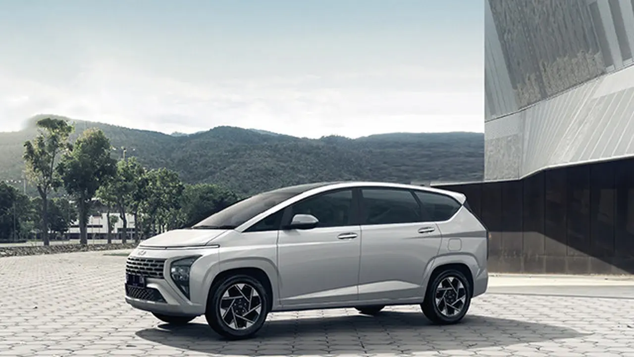 Hyundai STARGAZER.