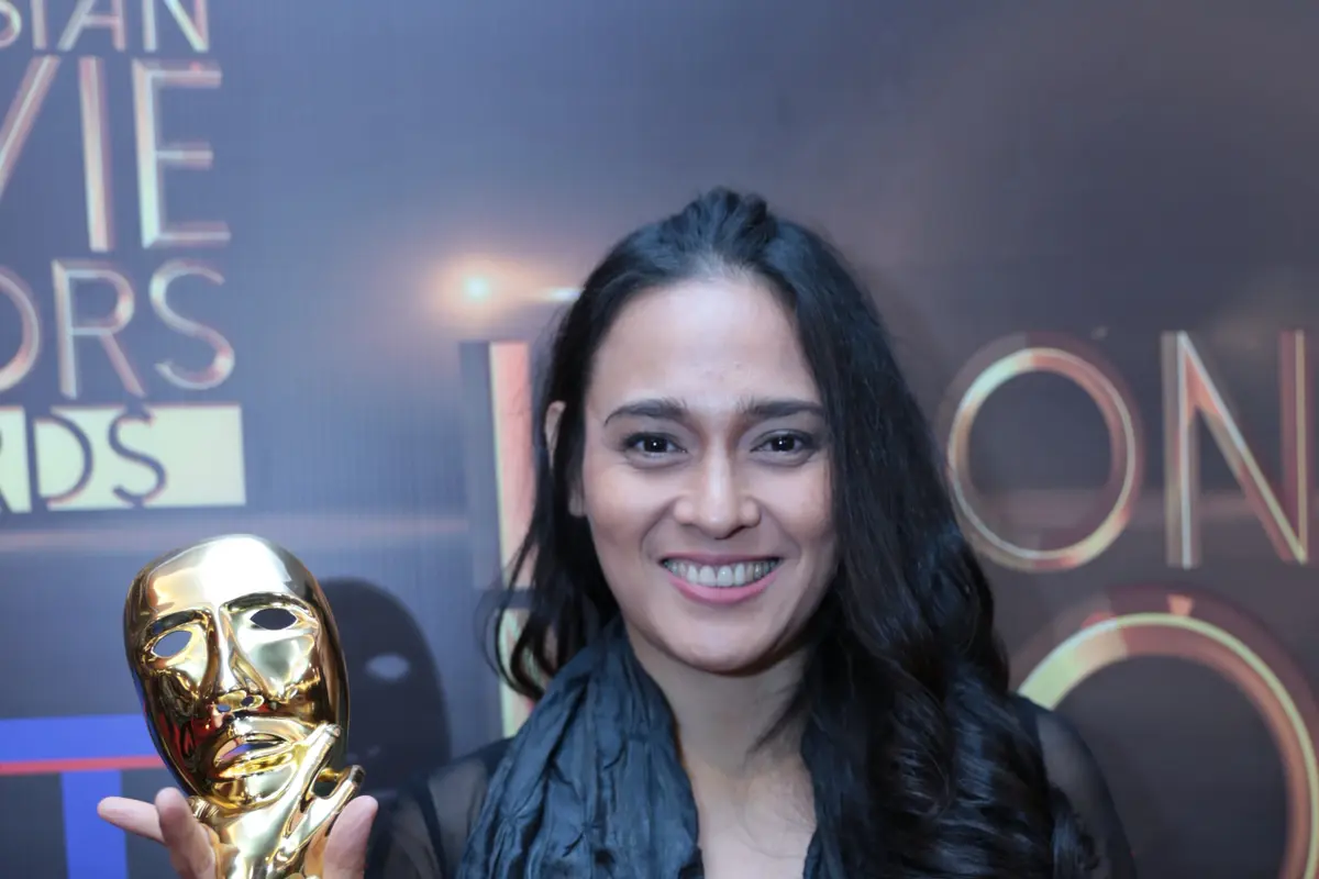 Ine Febriyanti