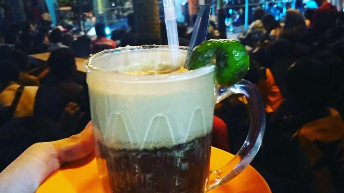 Mengenal Teh Talua, Minuman Penambah Stamina Khas Minang yang Tak Lekang oleh Zaman