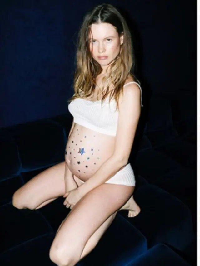 [Bintang] Behati Prinsloo