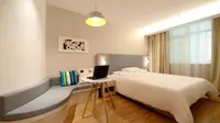 6 Tips Bikin Suasana Kamar Tidur untuk Penenang Pikiran, Dijamin Tidur Nyenyak