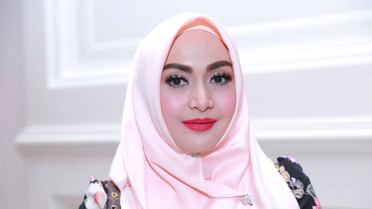 [Bintang] Eddies Adelia