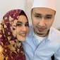 Kartika Putri dan Habib Usman bin Yahya. (Foto: Instagram @kartikaputriworld)