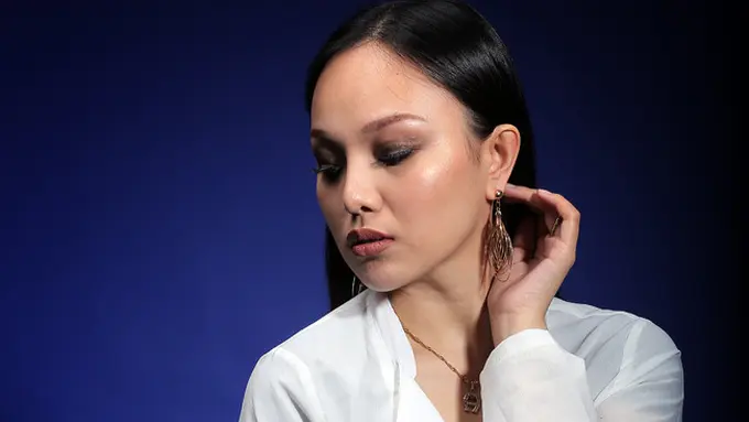 [Bintang] Angela Vero