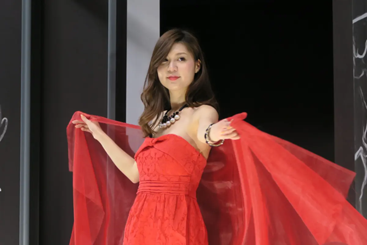 Melihat Aksi Para Miyabi di Ajang CP+ 2015 Jepang