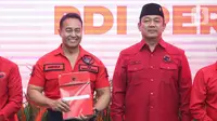 Diantara yang mendapat surat rekomendasi PDIP adalah pasangan bakal calon Gubernur Jawa Tengah, Jenderal TNI (purn) Andika Perkasa dan Hendrar Prihadi. (Liputan6.com/Angga Yuniar)