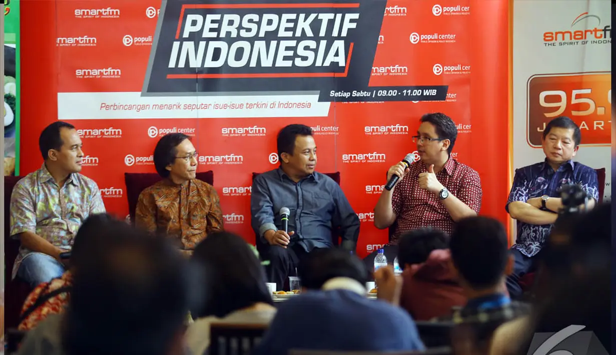 Suasana diskusi dengan tema: "Seberapa Lama Rupiah Melemah" di Jakarta, Sabtu (20/12/2014). (Liputan6.com/Johan Tallo) 