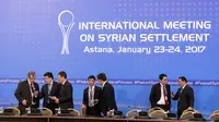 Sejumlah pejabat tengah mempersiapkan perundingan damai Astana yang digelar pada 23-24 Januari 2017 (AP)