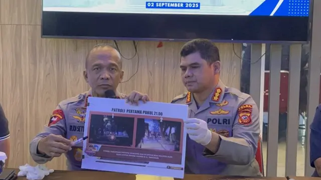 Polda Jabar konferensi pers terkait penanganan kericuhan di Unisba. Foto Antara