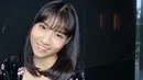 Mutiara Azzahra atau yang lebih dikenal dengan panggilan Muthe JKT48 ini  kerap menjadi perhatian publik karena wajahnya yang mirip dengan salah satu personil girl group Twice yaitu Momo. (Liputan6.com/IG/jkt48.muthe_)