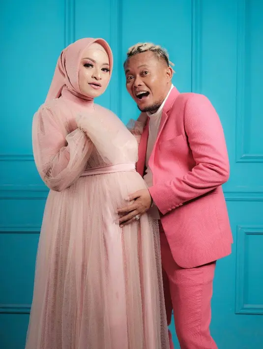 Maternity Shoot Nathalie Holscher dan Sule (Instagram/nathalieholscher)