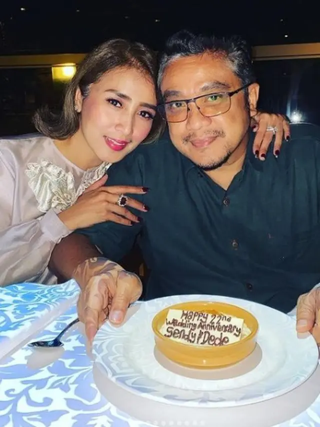 Dede Yusuf dan Istri