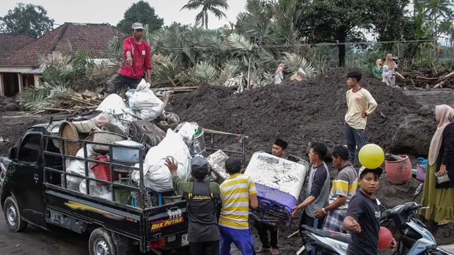 Erupsi Gunung Semeru, Ratusan Rumah dan Fasilitas Umum Rusak Parah