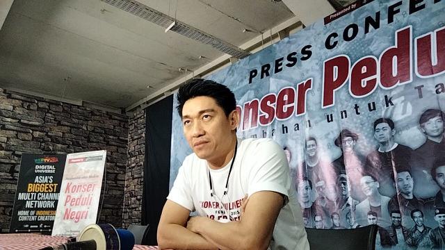 Ifan Seventeen saat Presconference Konser Untuk Negeri