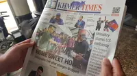 Porsi pemberitaan media lokal Kamboja, Khamer Times, hanya sedikit menyinggung Piala AFF U-22 2019. (Bola.com/Zulfirdaus Harahap)