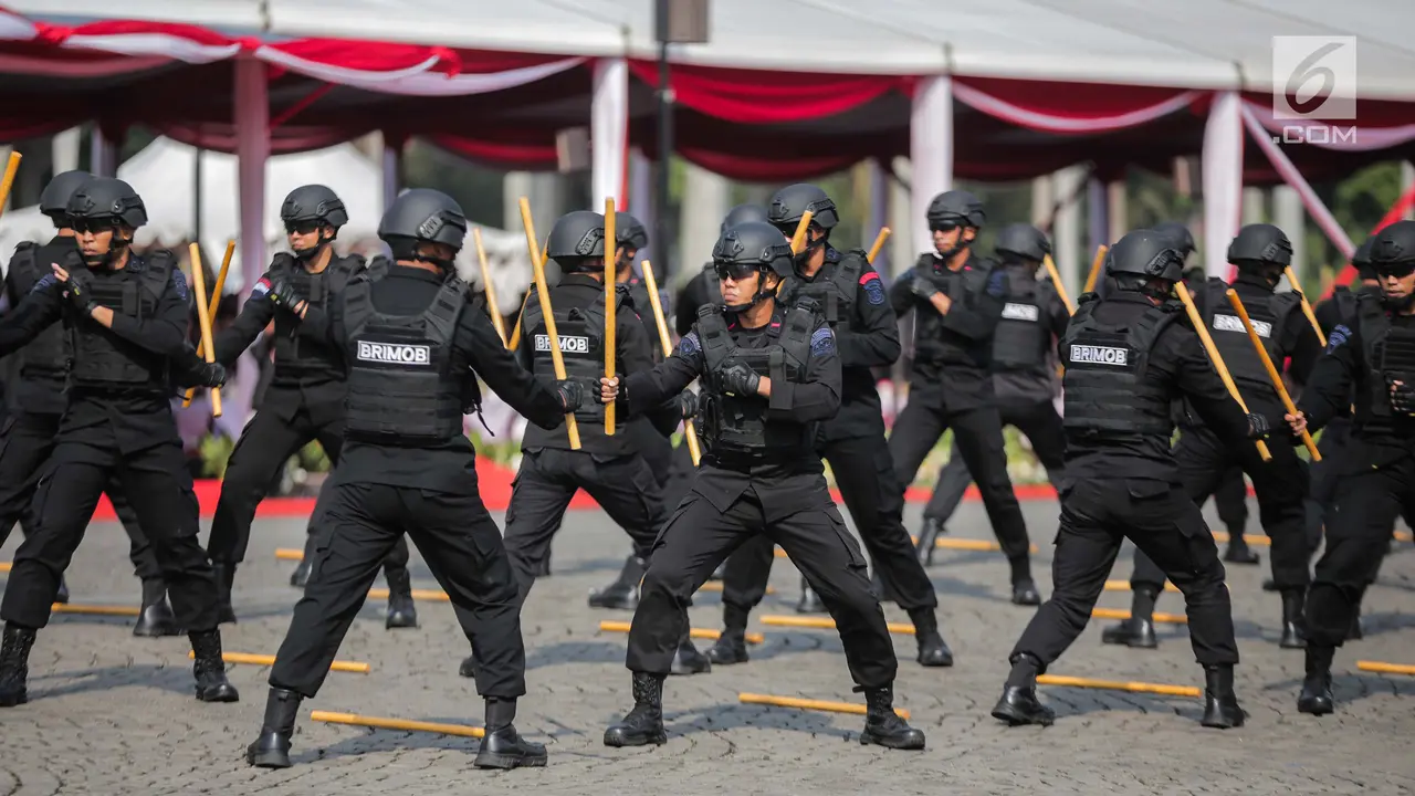 Atraksi Bela Diri Eskrima Brimob Meriahkan HUT ke-73 Bhayangkara