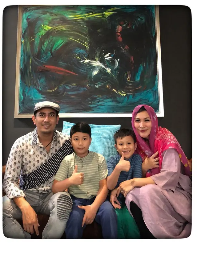 6 Momen Manis Rio Febrian dan Sabria Kono, Selalu Harmonis Meski Beda Keyakinan