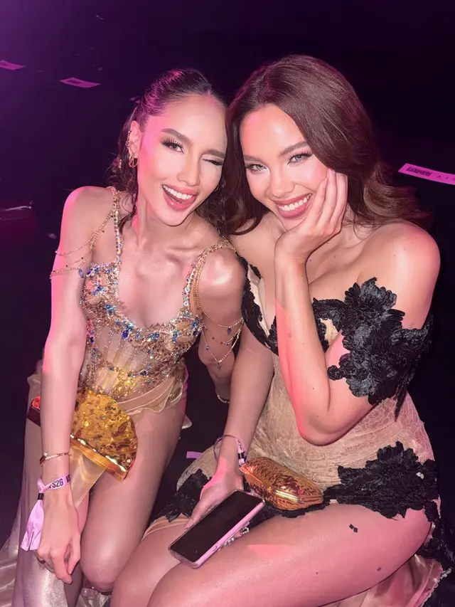 Cinta Laura