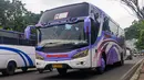 Morodadi Prima Ventura Double Glass memiliki muka yang mirip dengan Laksana SR2 namun dengan topi dan selendang yang berbeda.