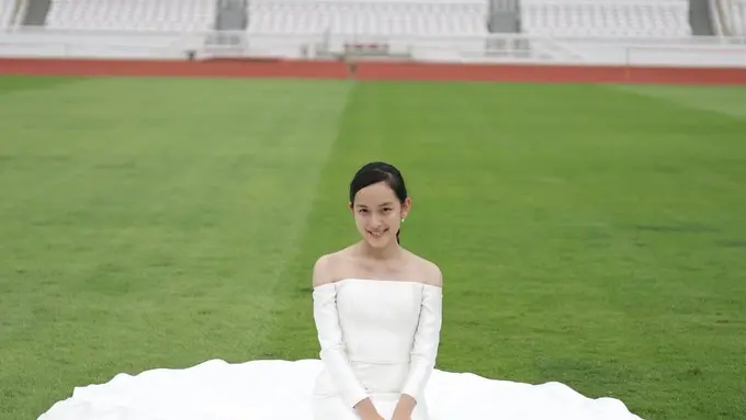 Potret Shanna Shannon Tampil Stylish Saat Tutup Kemenangan Indonesia atas China  dengan Lagu Tanah Airku