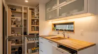 9 Model Rumah Kecil Tapi Punya Dapur Luas Karena Penataan Vertikal, Maksimalkan Ruang
