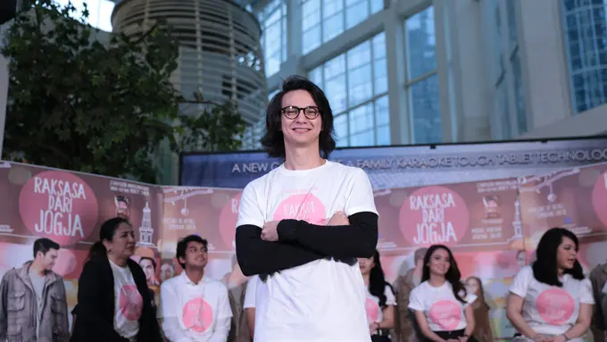 [Bintang] Marcel Darwin