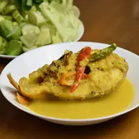 Sayur kuning ikan/copyright shutterstock/Panom1.com