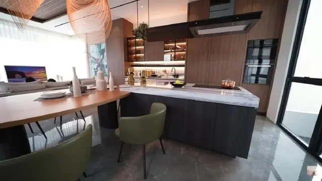 10 Momen Thariq Halilintar dan Aaliyah Massaid Survei Rumah Baru, Mewah Banget