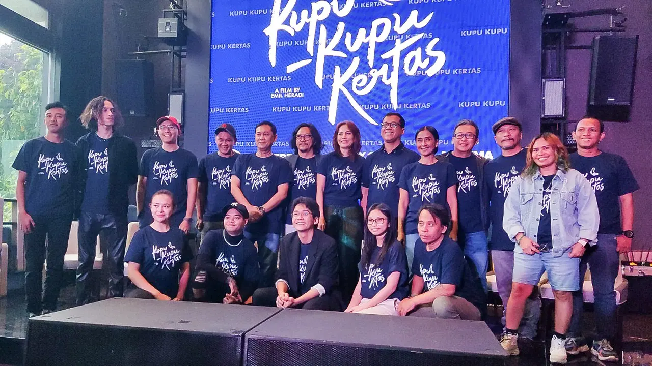 [Fimela] Film Kupu-Kupu Kertas