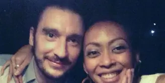 Jono GBS rela memeluk agama Kristen lagi setelah sempat masuk Islam demi menunjukan keseriusan dengan sang kekasih. (Via Twitter/@nyep_nyep)