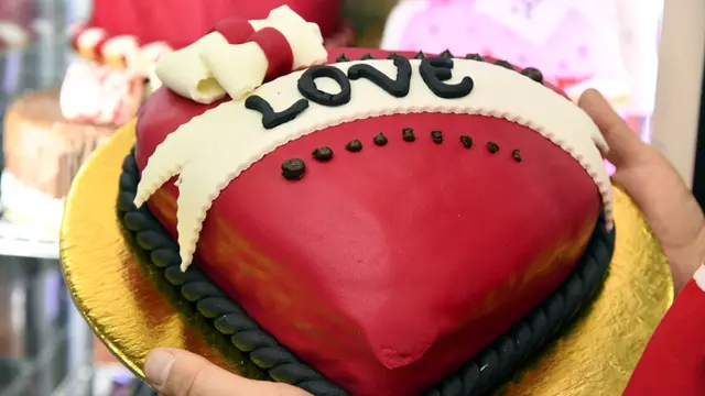 Kisah Pemuda Beri Kue Valentine ke 5 Pacarnya Sekaligus Ini Bikin Geleng Kepala