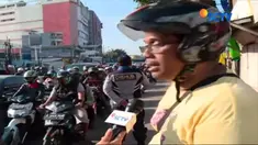 Sebagai tindak pencegahan pemotor melintas di trotoar, sejumlah petugas dari Dinas Perhubungan (Dishub) terus berjaga-jaga.