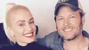 Layaknya dua orang yang pernah gagal lalu saling menemukan, Gwen Stefani dan Blake Shelton selalu tampil mesra. (instagram/gwenstefani)