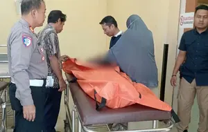 Kronologi Pemotor Tewas Usai Tabrak Pembatas Jalan di MT Haryono
