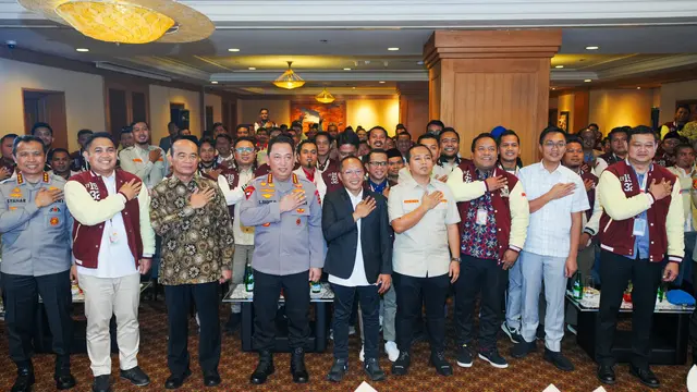 Kapolri Jenderal Listyo Sigit Prabowo saat menghadiri undangan kegiatan Seminar Kebangsaan Tanwir I Pemuda Muhammadiyah di Menteng, Jakarta Pusat, Sabtu (23/11/2024).