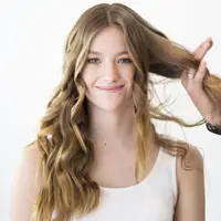 Remajakan rambutmu dengan bahan bahan ini yuk. Selain praktis, juga nggak akan mengeluarkan budget banyak.