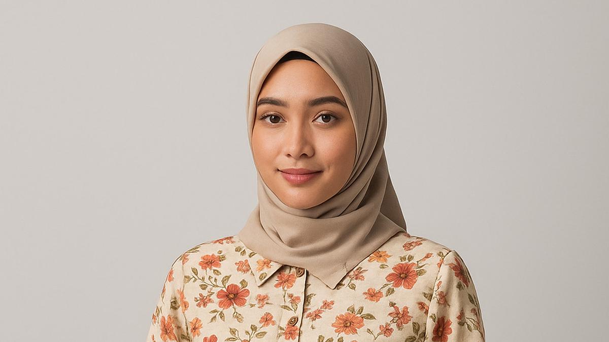 7 Model Tunik Motif Bunga Kancing Depan Terbaru