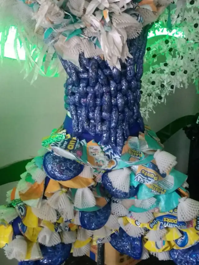 Kerajinan dari plastik