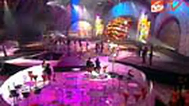 Para Pendukung SCTV Music Award Siap Tampil
