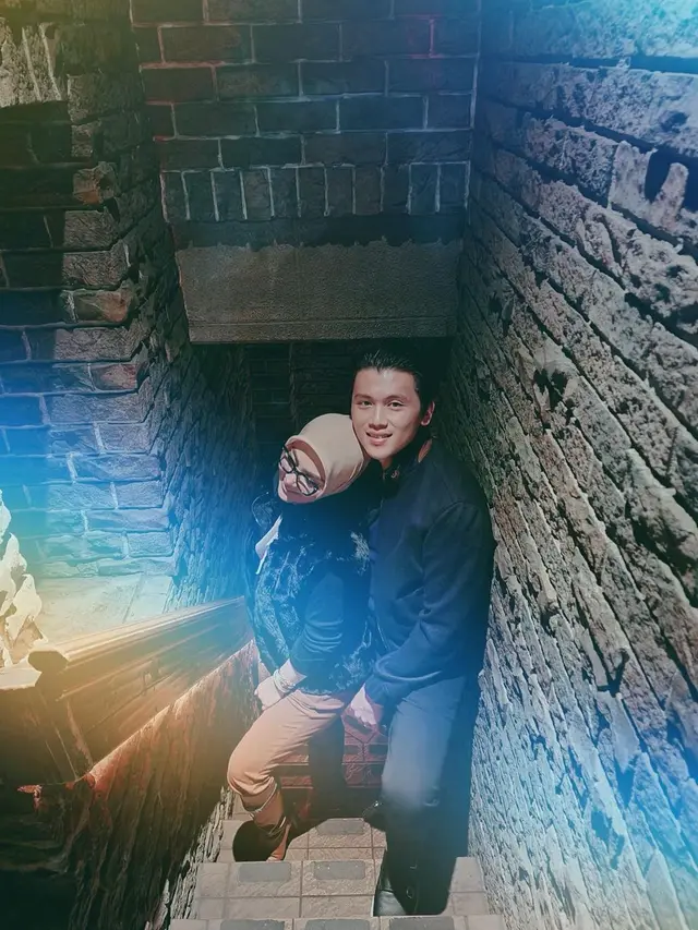 Syahrini dan Reino Barack mesra (Instagram/princessyahrini)