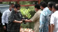 Ketua Umum Partai Golkar, Airlangga Hartarto menggelar pertemuan dengan Ketua Umum Gerindra Prabowo Subianto, Sabtu (13/3/2021). (Istimewa)