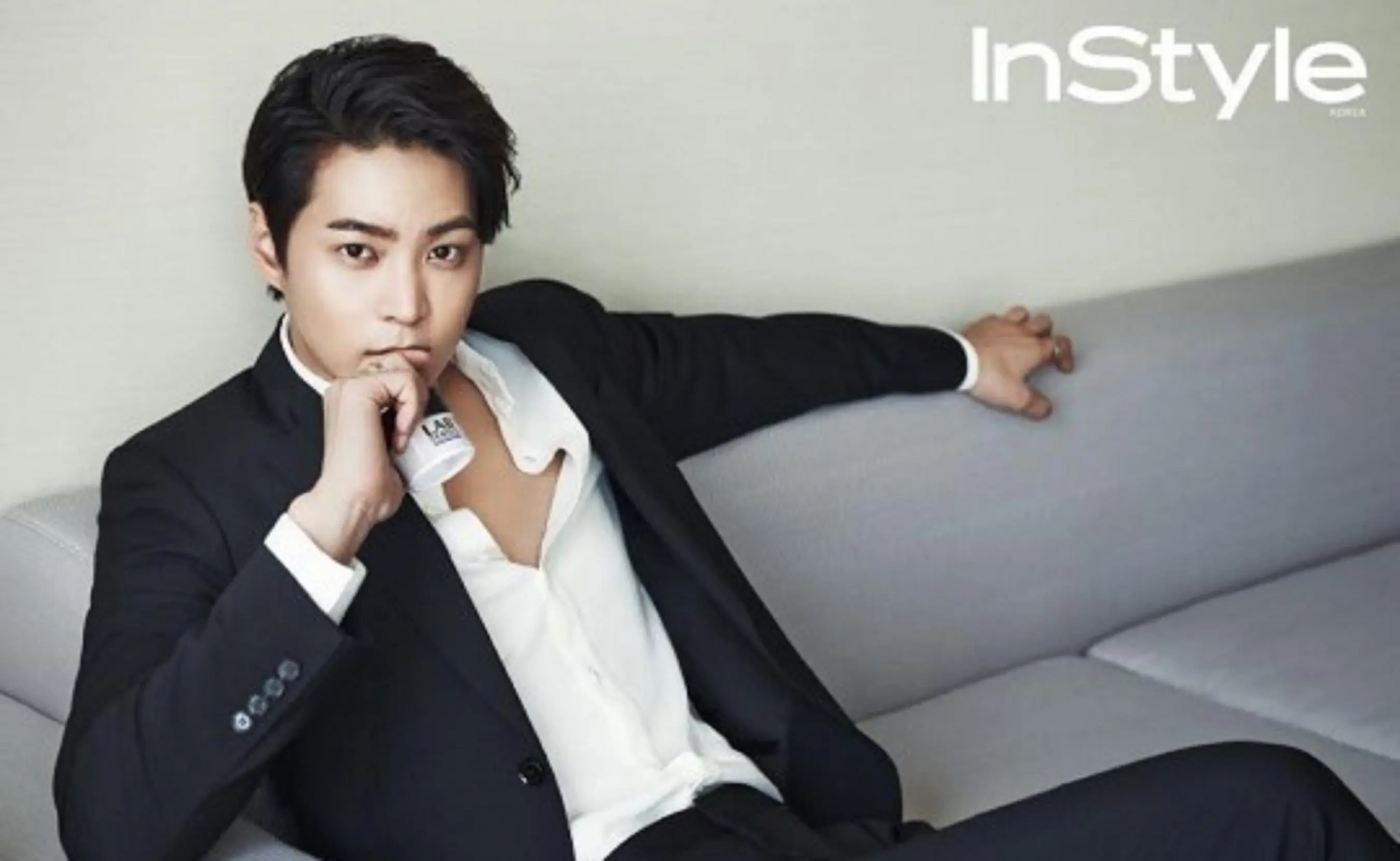 Aktor tampan Korea Selatan Joo Won rupanya senang dengan peran dokter yang diperankan di beberapa drama.