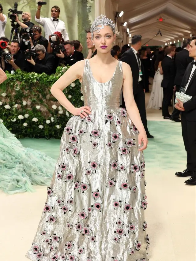 Amanda Seyfried (X/CCortave24)