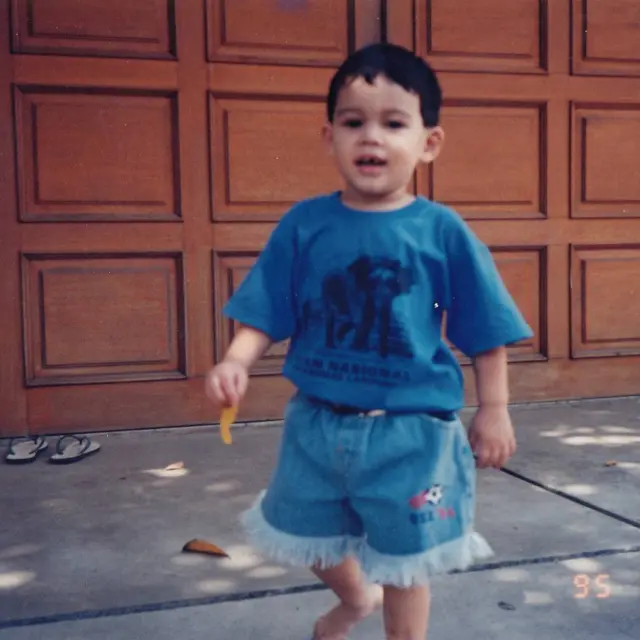 6 Potret Lawas Masa Kecil Maxime Bouttier, Dekat dengan Sang Ibunda
