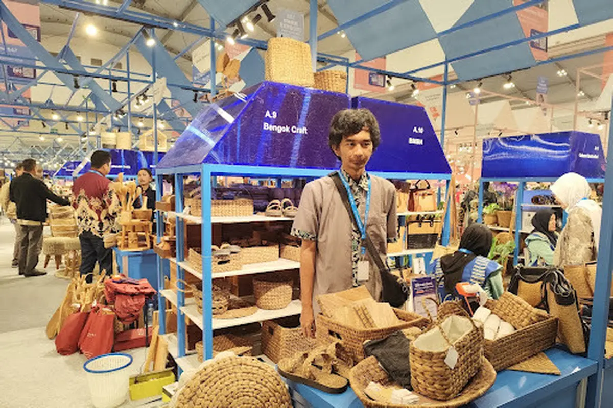 Bengok Craft: Ketika Eceng Gondok Menjadi Jalan Hidup Warga Desa