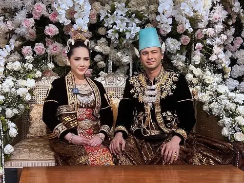 6 Pesona Nagita Slavina dan Raffi Ahmad "Nikah Lagi" Dibalut Baju Pengantin  Jawa saat Rayakan Anniversary Pernikahan ke-9 - Photo Fimela.com