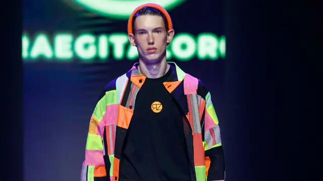 Koleksi Eco-Friendly RAEGITAZORO Memikat Dunia di Moscow Fashion Week (magnifique indonesia)